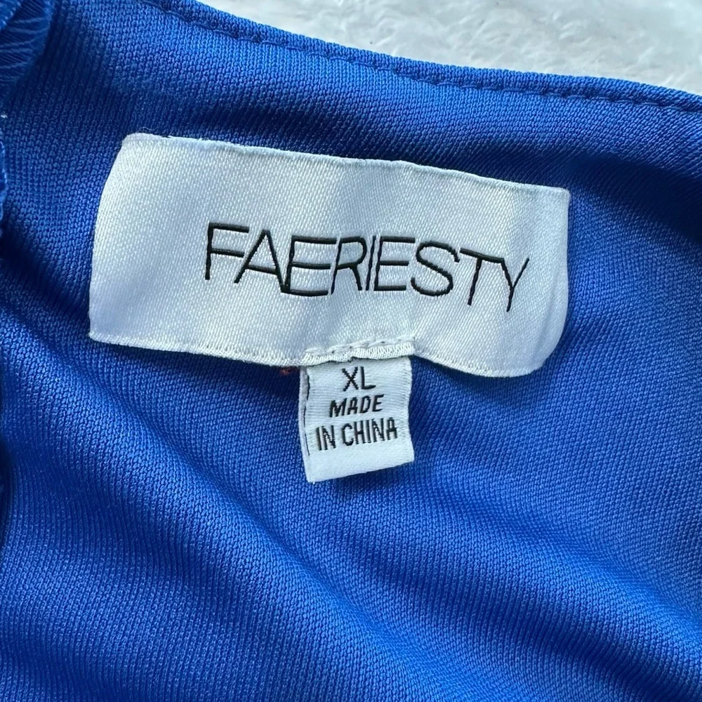 Royal Blue Satin Maxi Gown with Plunge Neckline and Dolman Sleeves - Picture 2 of 16